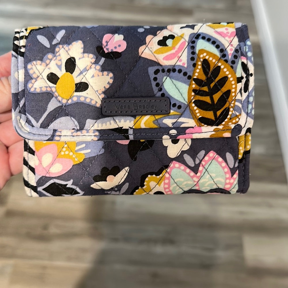 Vera Bradley wallet